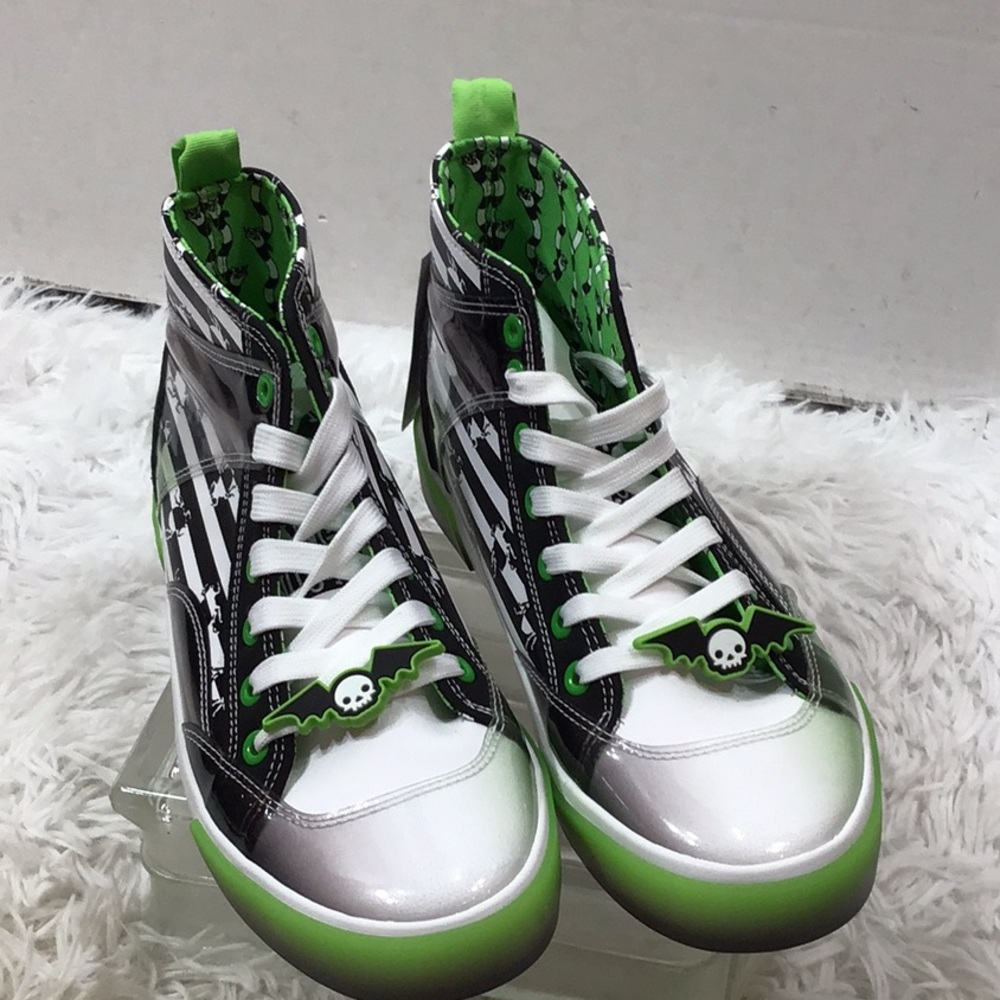 Beetlejuice black/white/green high top sneakers NWT